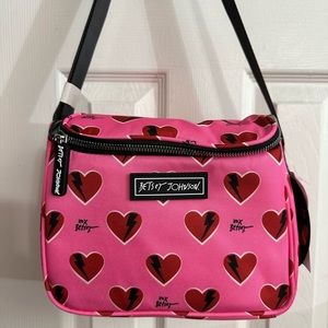 Betsey Johnson cube lunch tote with zippered closure.